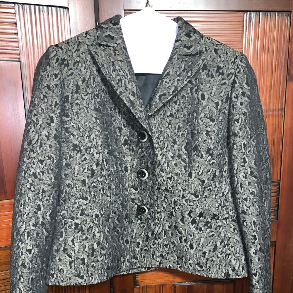 Le suit 2 piece suit